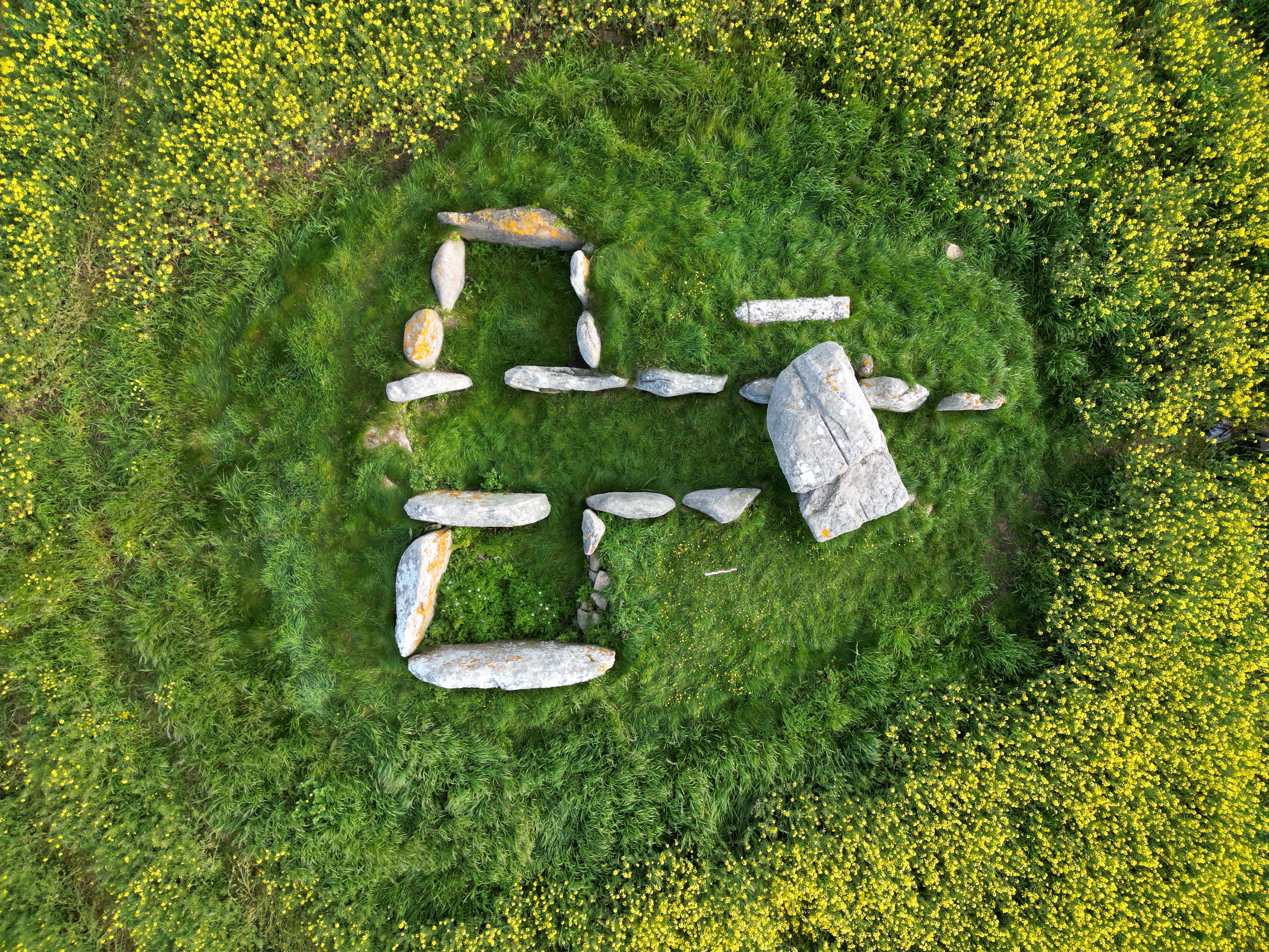 Dolmen Kerugou